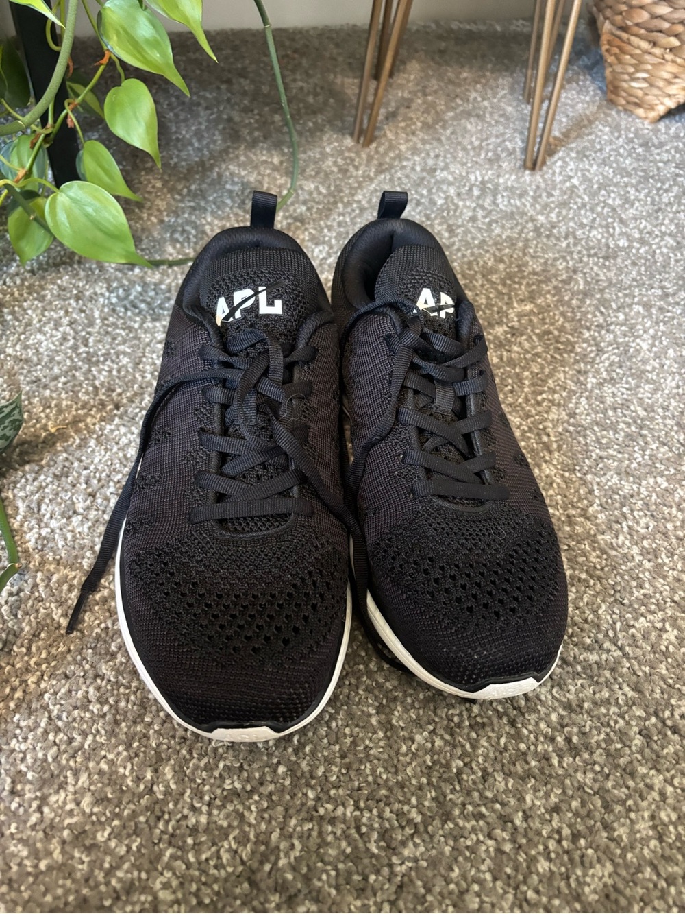 APL Women's Techloom Pro Sneakers | Size 8.5 - Picture 7 of 7